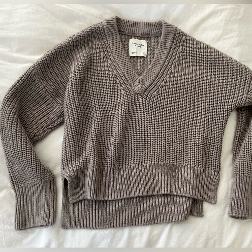 Abercrombie sweater